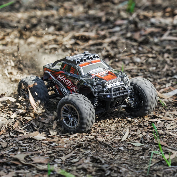 Машинка KFPLAN KF11 – джип 4WD на радиоуправлении, дрифт и off-road авто монстр-трак 1:16 до 40 км/ч