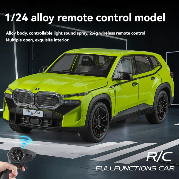 Радиоуправляемая машинка BMW XM 1:24 — металлическая RC модель, свет, звук, дым, открываются двери, 2.4GHz пульт, подарочная